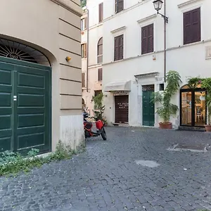 Campo Marzio Boutique 300 Mt Dal Pantheon Rome